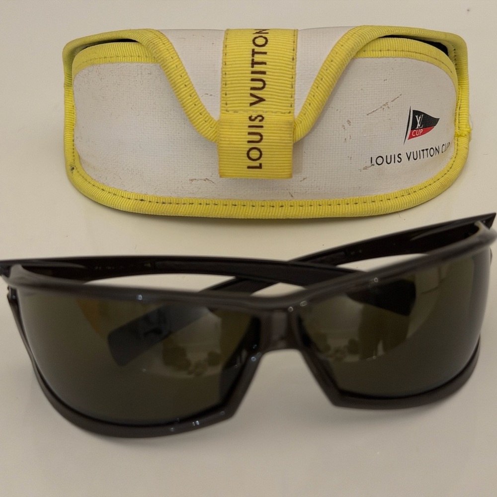 Louis Vuitton LV Cup sunglasses with Case - Picture 2 of 16